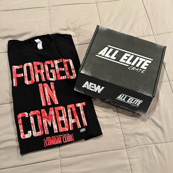 AEW All Elite Wrestling “FORGED IN COMBAT” Men’s Shirt - Picture 4 of 10